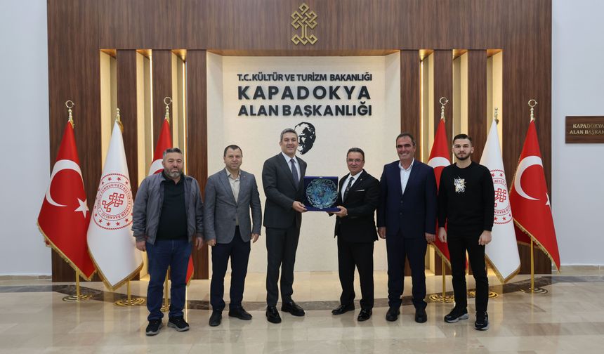 AK Parti Avanos Teşkilatından Kapadokya Alan Başkanı Aslanbay’a Ziyaret