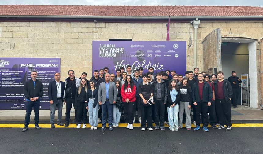 Nevşehirli Öğrenciler Kapadokya Üniversitesi’nde   3. Yapay Zekâ Buluşması’na Katıldı