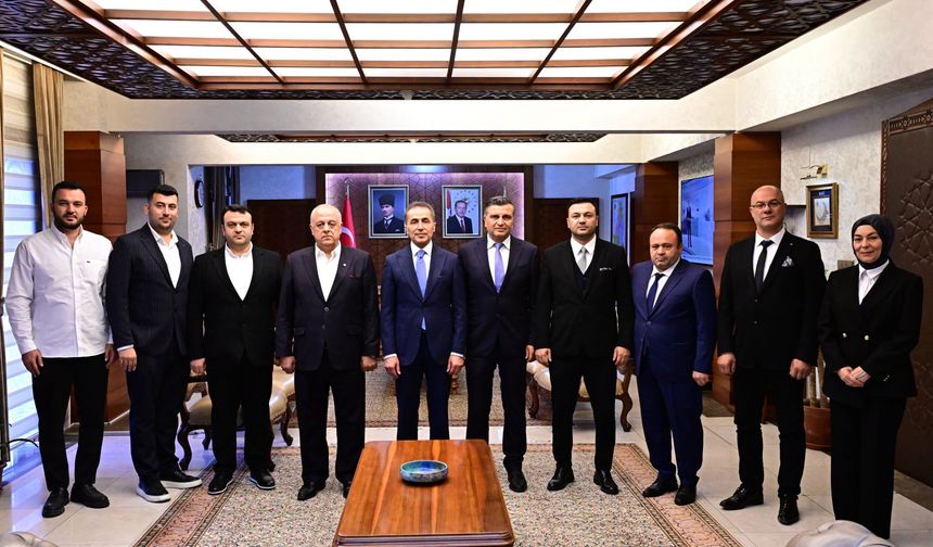 Öbekli Ailesi Nevşehir'e Huzurevi Yaptıracak