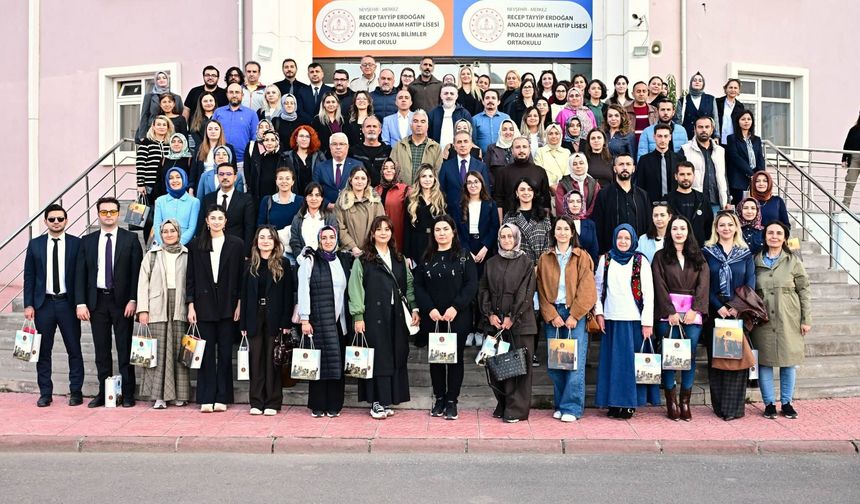 Vali Kök, Rehber Öğretmenlerle buluştu
