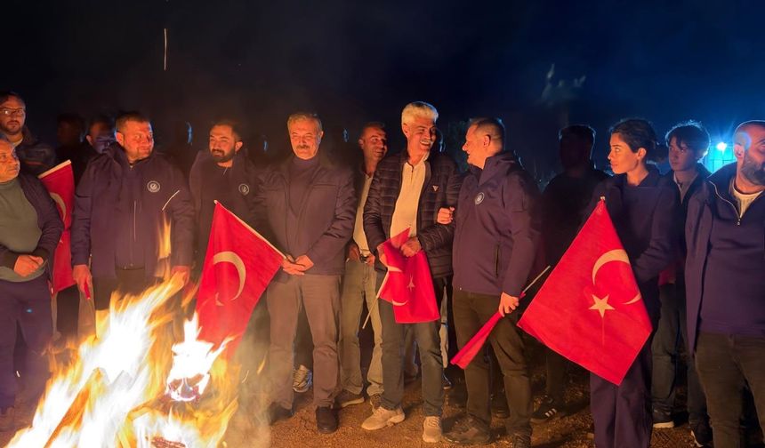 Ülkü Ocakları’ndan Çat’ta Cumhuriyet Ateşi