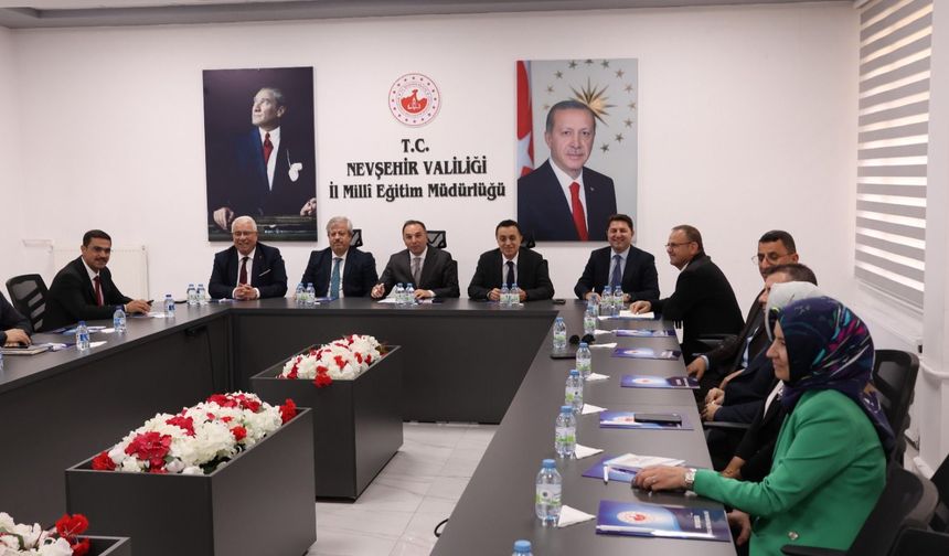 Nevşehir İl Milli Eğitim Müdürlüğünde Bakanlık Müfettişleri Başkanlığında Toplantı Yapıldı