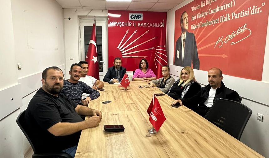 Şimşek: “Biz Buradayız, Dimdik Ayaktayız!”