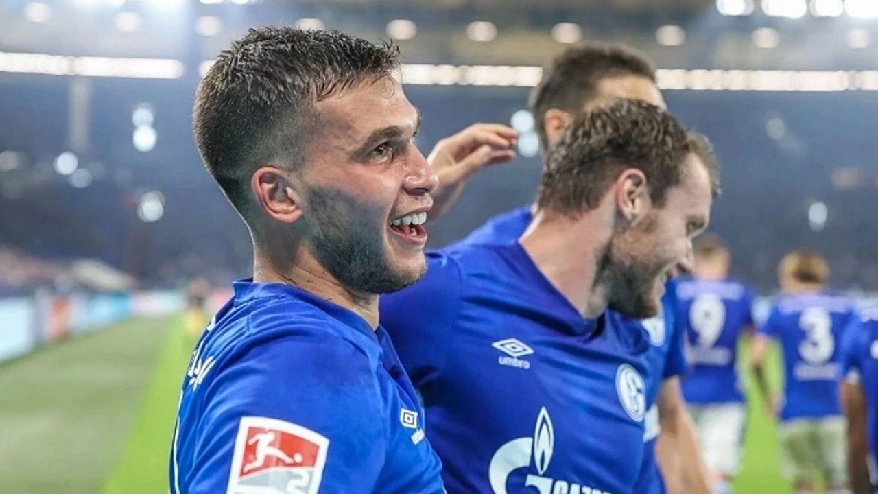 Pemain Schalke yang Hengkang ke Klub Divisi