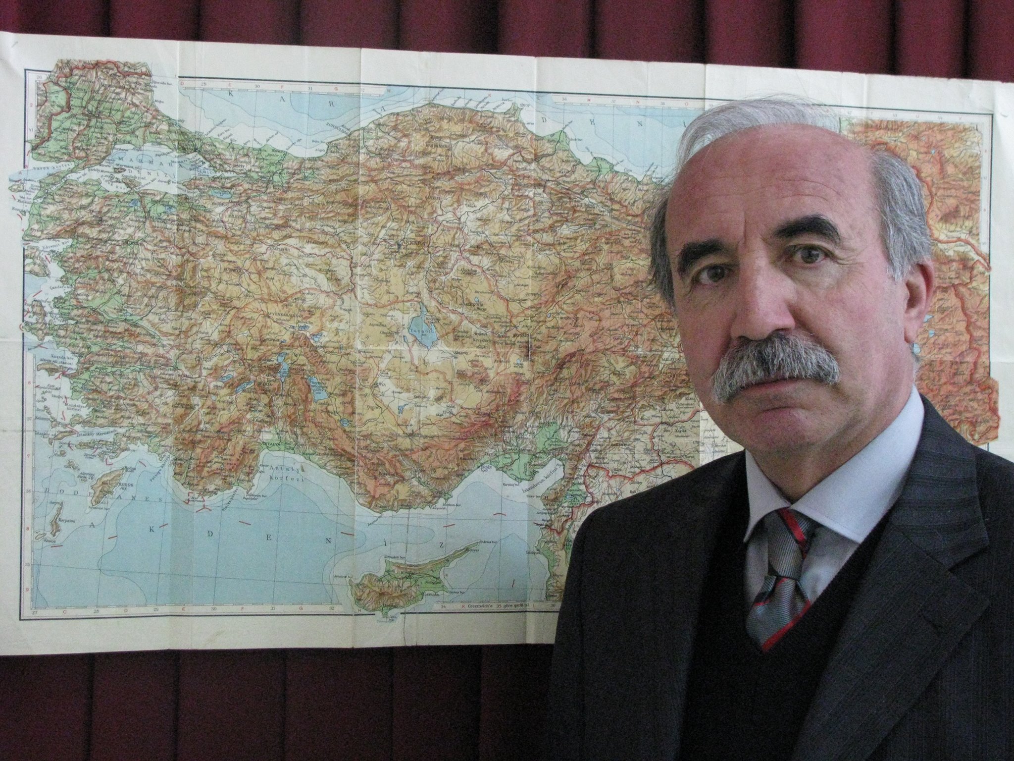 Emrullah G ney LKEM ZDE NASIL PROFES R OLUNUR NASIL GENEL M D R emrullah-g-ney-lkem-zde-nasil-profes-r-olunur-nasil-genel-m-d-r