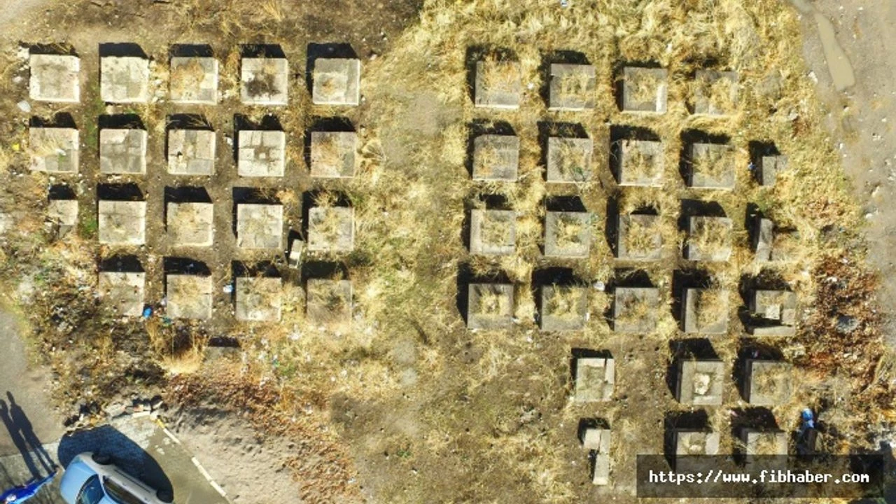 Nevsehir De Yol Calismasinda Bulunmustu Nevsehiremek Apadanasi H140118 6730C