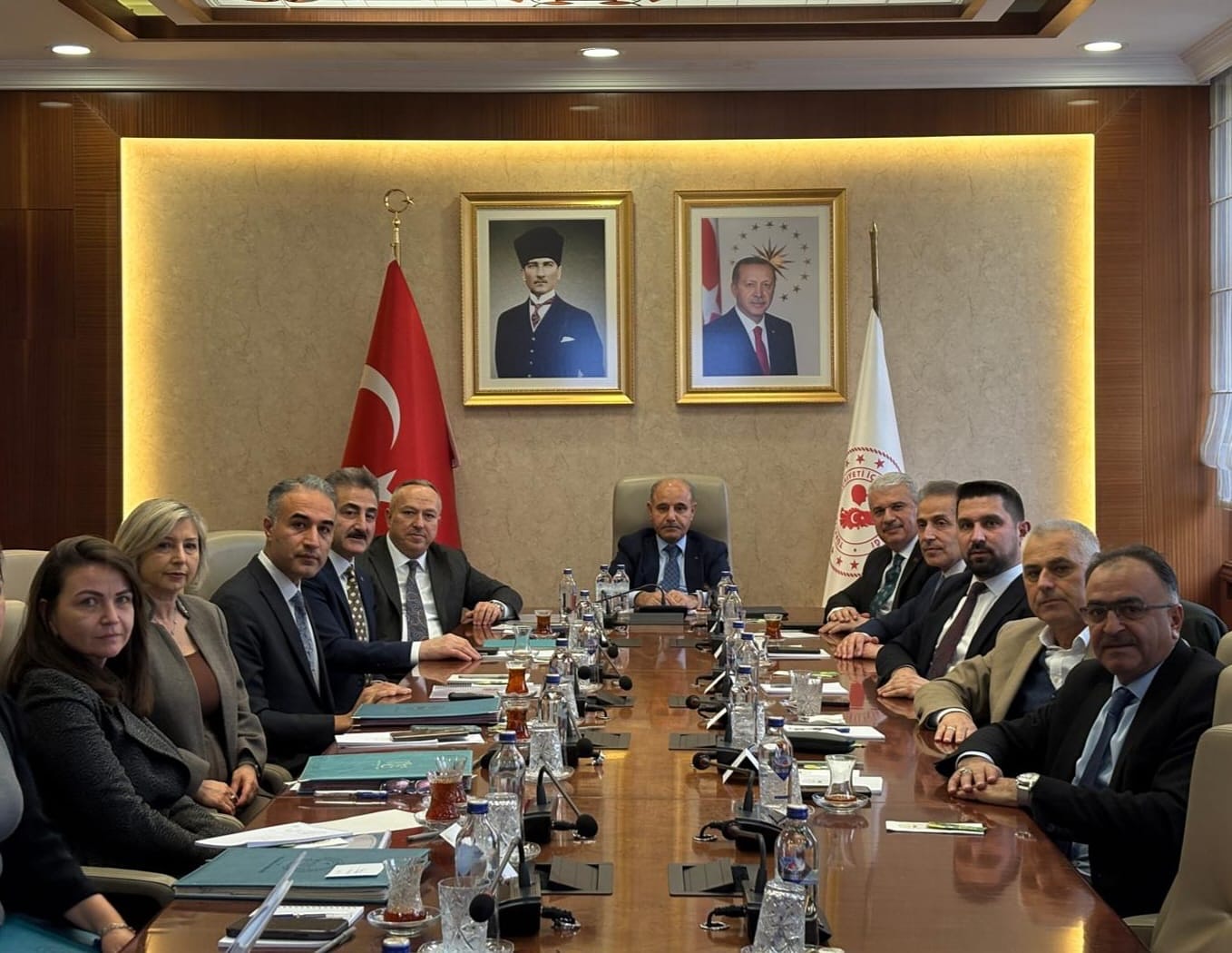 621114576 18082410539186019 1153461280732618518 N