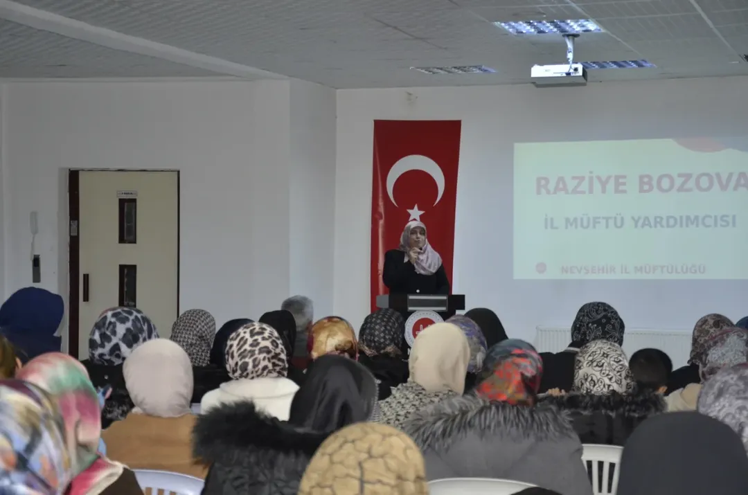 Hafızlık Talebeleri Velilerine Yönelik Seminer Düzenlendihafızlık Kurslarında Eğitim Gören Tale (5)