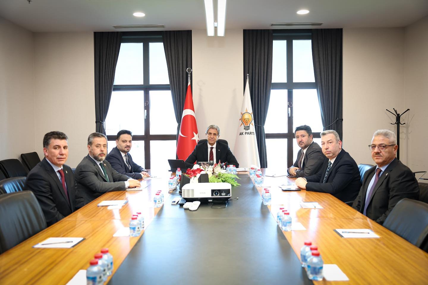 672196491 1523711819123212 3208936422766586006 N