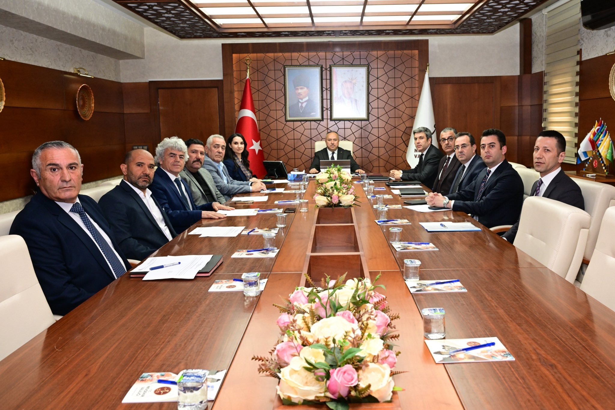 H Gr1Q W Q W8 A Aagd W