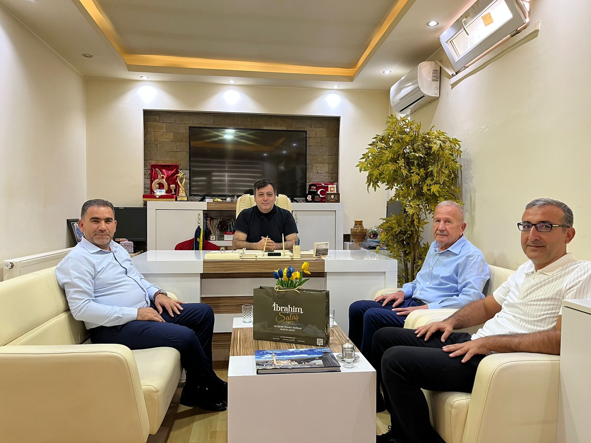 NTB Başkan Adayı İbrahim Salaş’tan FİB Haber’e Ziyaret