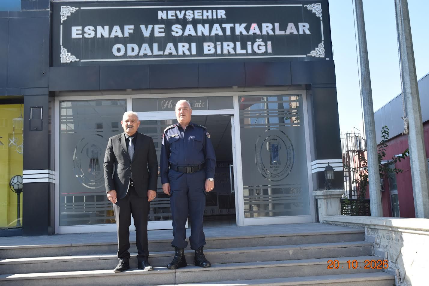 İl Jandarma Komutanı Mehmet Çelik’ten NEVESOB Başkanı Pınarbaşı’na Tebrik Ziyareti