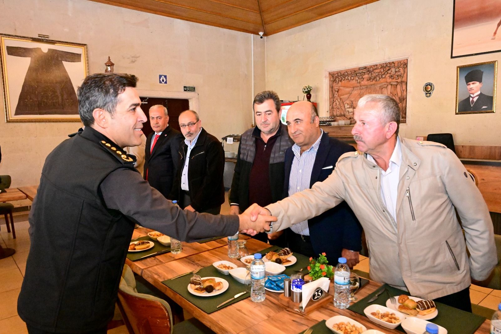 Emniyet Müdürü Dallı, Muhtarlarla Bir Araya Geldi