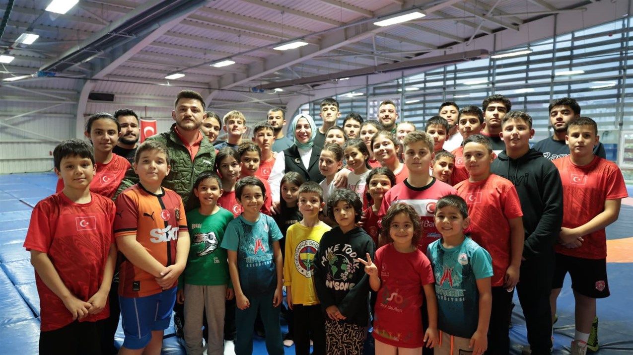 Bakan Yardımcısı Gürsoy Nevşehir’de! Gençlik ve Spor Tesislerini İnceledi